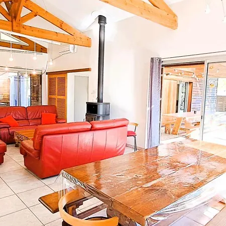 De Charme Billard Et Jardin Clos Arbore Semesterbostad *