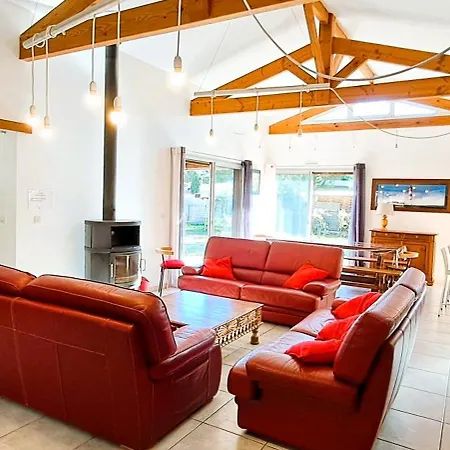Semesterbostad De Charme Billard Et Jardin Clos Arbore *
