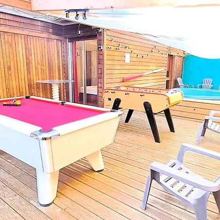 De Charme Billard Et Jardin Clos Arbore Semesterbostad Sanguinet