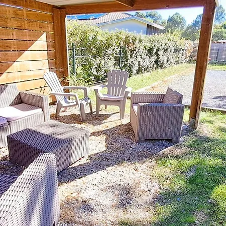 De Charme Billard Et Jardin Clos Arbore Semesterbostad